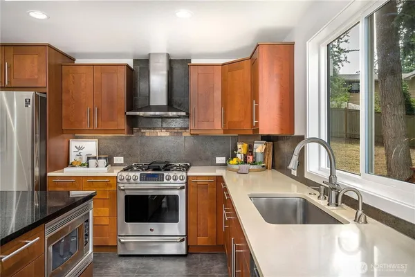 $5,000 | 10612 157th Avenue Northeast, Redmond, WA 98052