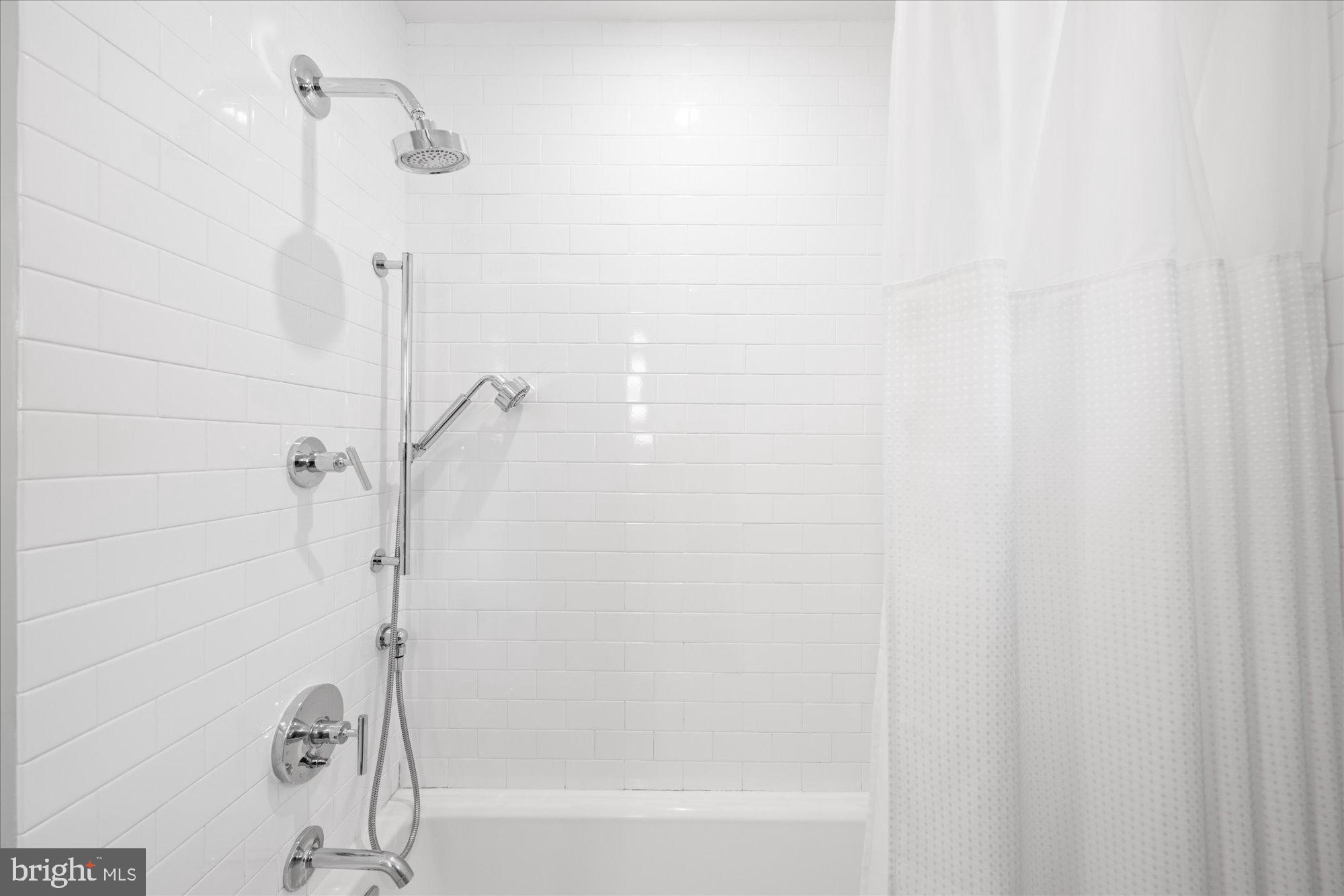 5608 Newington Road Bethesda, MD 20816 - Photo 16 of 26