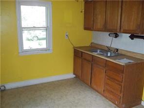 708 Patterson Road Columbus, IN 47203 - Photo 2 of 4 Gallery Image 2