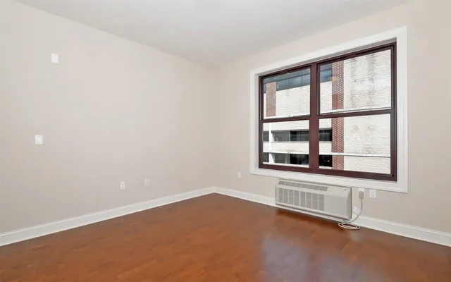 $4,000 | 100 Marshall Street, Unit 215, Hoboken, NJ 07030