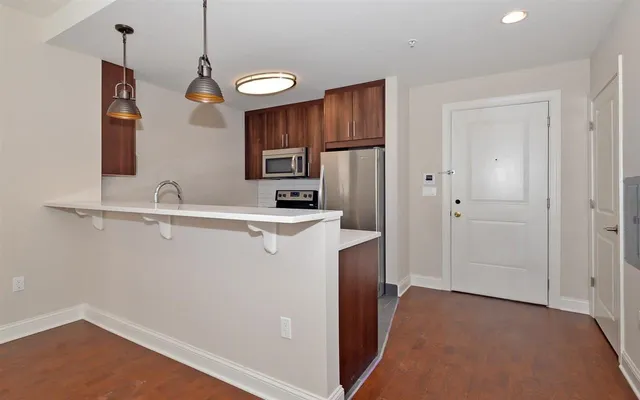 $4,000 | 100 Marshall Street, Unit 215, Hoboken, NJ 07030