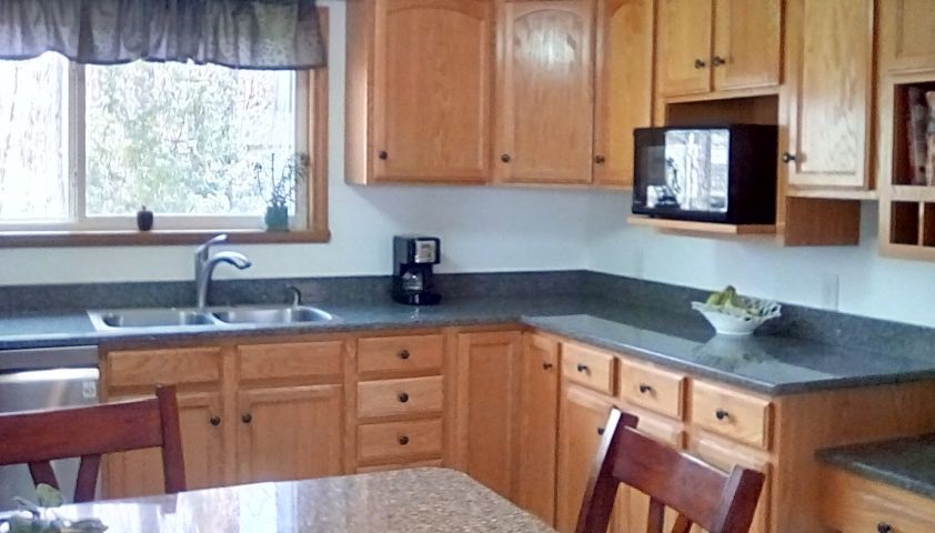 7191 Cedar Run Road Traverse City, MI 49685 - Photo 6 of 19 1861920-5.JPG