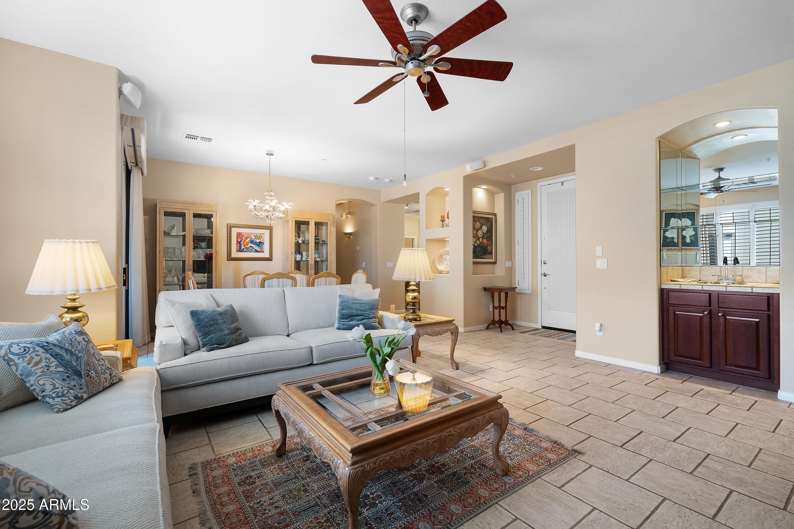 7445 E Eagle Crest 1145 Great Room 2