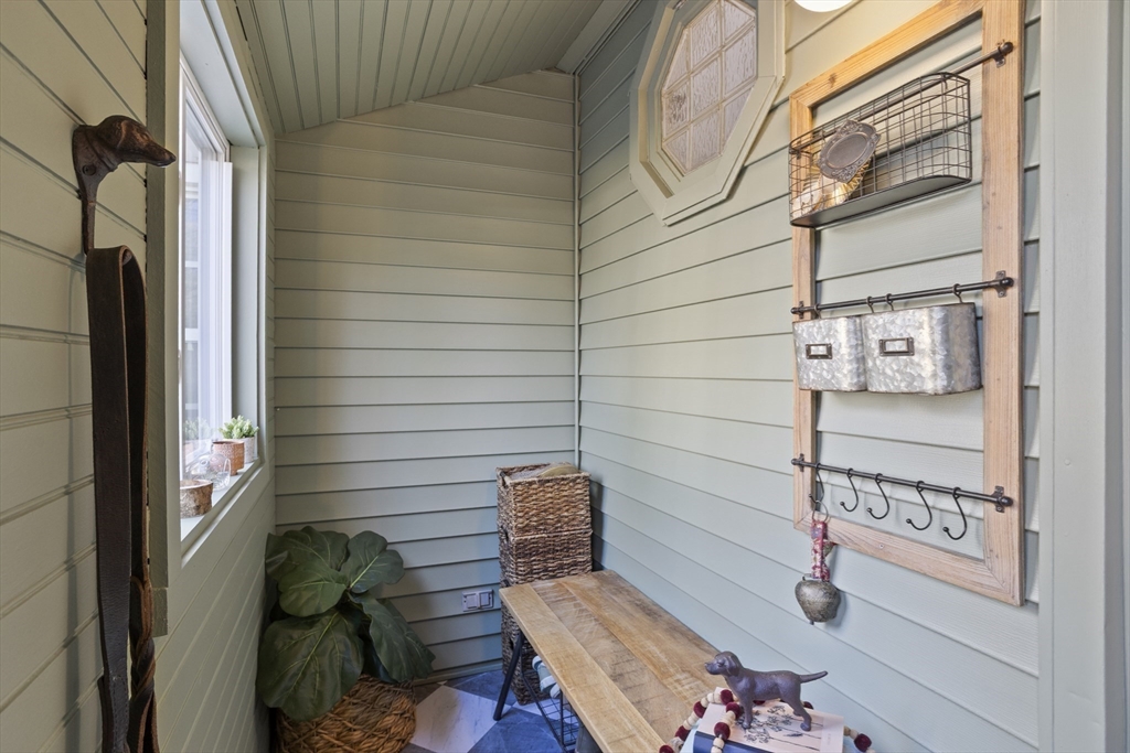 85 Red Acre Road Stow, MA 01775 - Photo 6 of 36