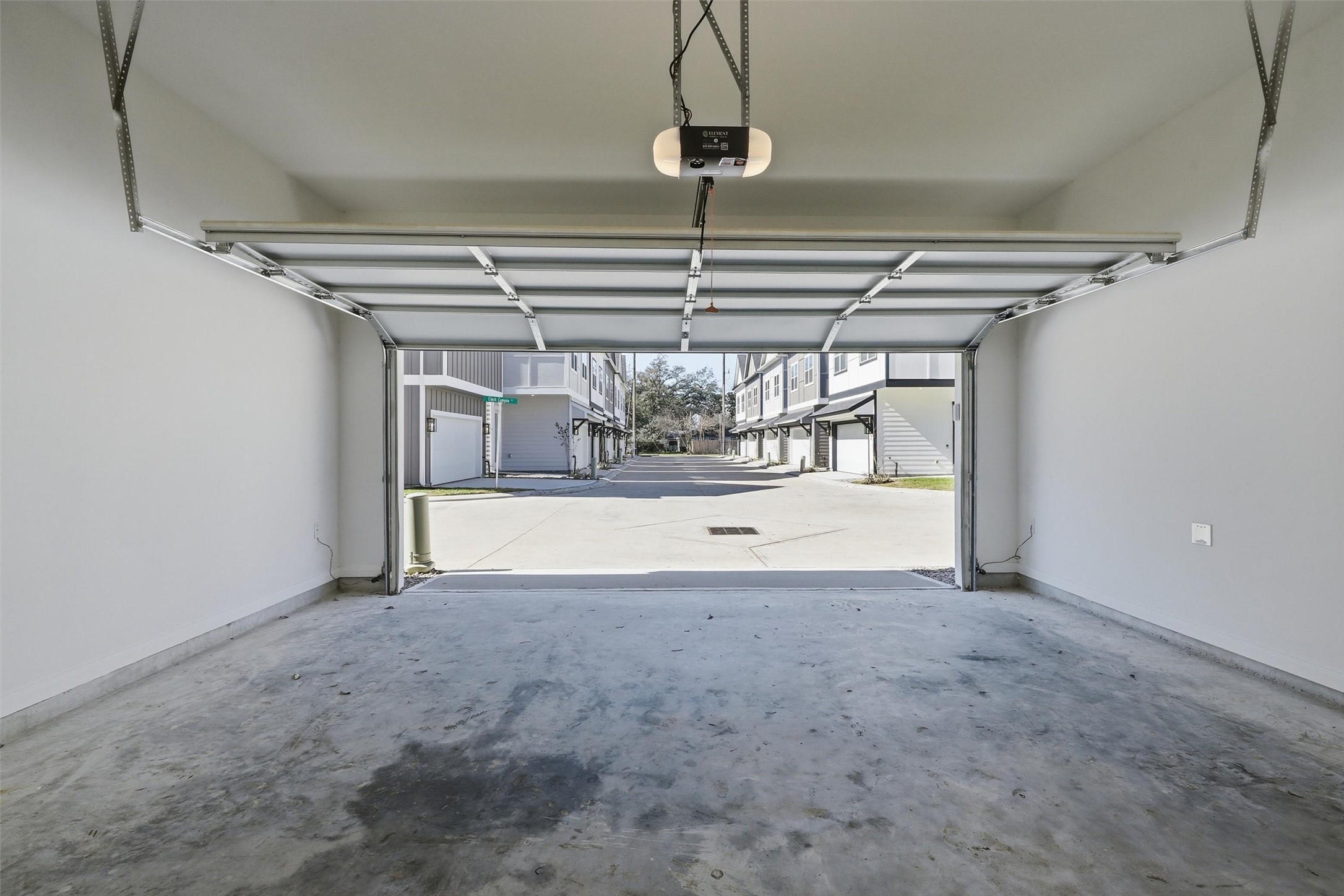 9914 Clark Road Houston, TX 77076 - Photo 37 of 50