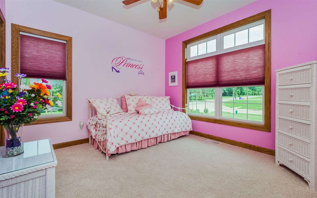 5800 Rpds Rdg Road Northeast Cedar Rapids, IA 52411 - Photo 24 of 35 Gallery Image 24