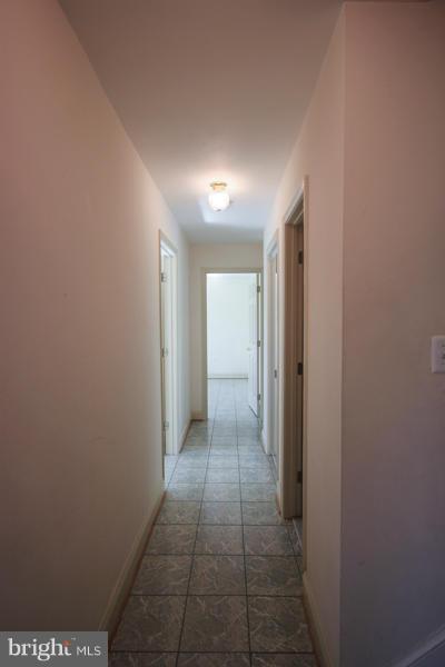 11427 Hook Road Reston, VA 20190 - Photo 18 of 24 Interior (General)