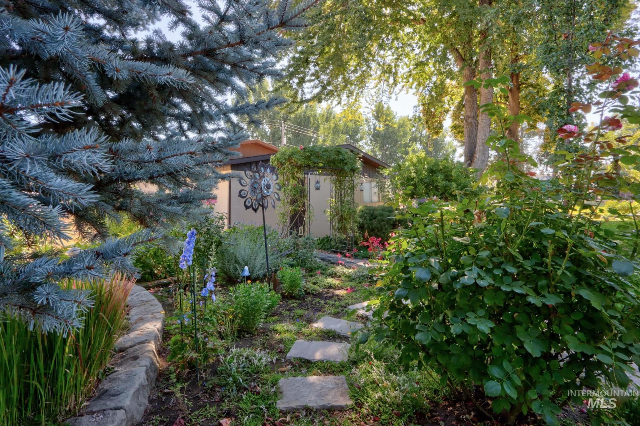 2106 North Cribbens Street Boise, ID 83713 - Photo 38 of 50