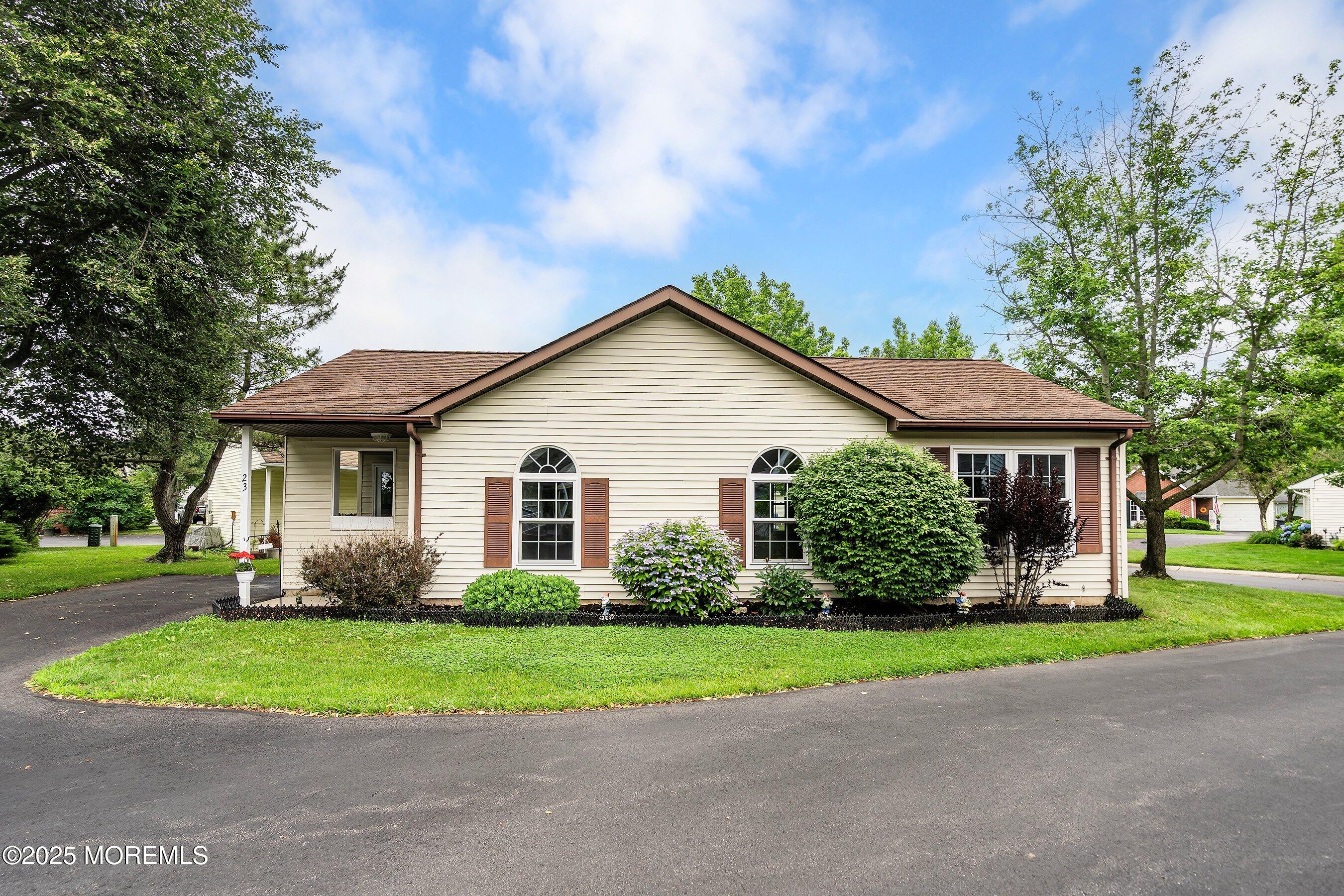 23 Datchet Close, Unit 1000 Freehold, NJ 07728 - Photo 2 of 28 02-Front