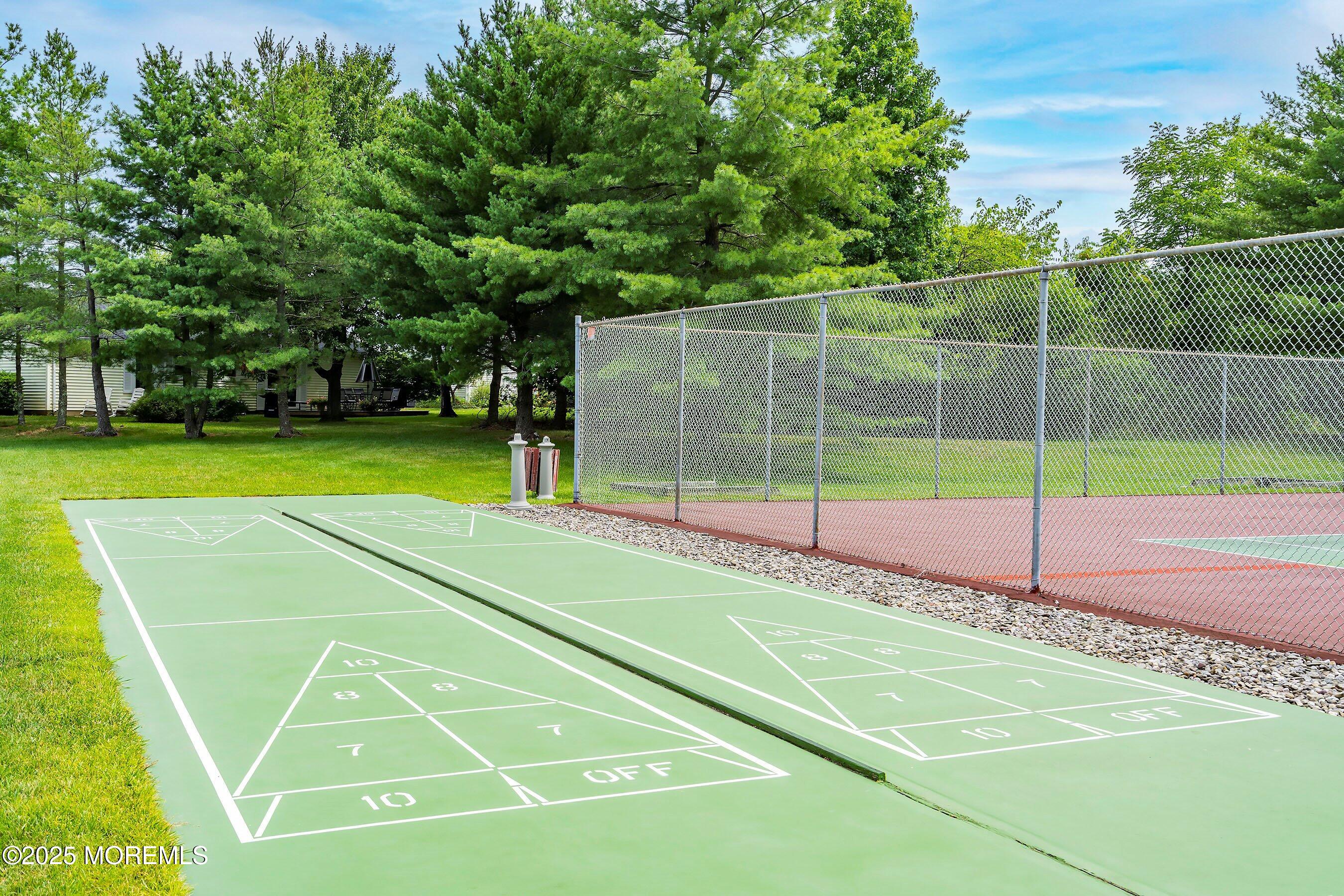 23 Datchet Close, Unit 1000 Freehold, NJ 07728 - Photo 27 of 28 39-Shuffleboard
