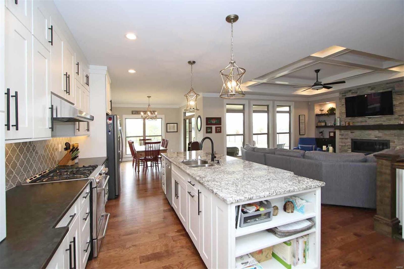 8409 Rock Ridge Court Edwardsville, IL 62025 - Photo 13 of 44 Gallery Image 13