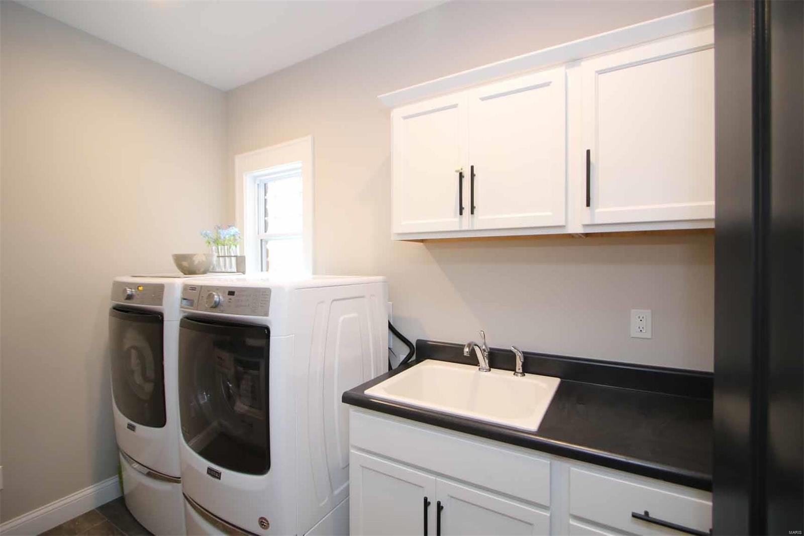 8409 Rock Ridge Court Edwardsville, IL 62025 - Photo 17 of 44 Gallery Image 17