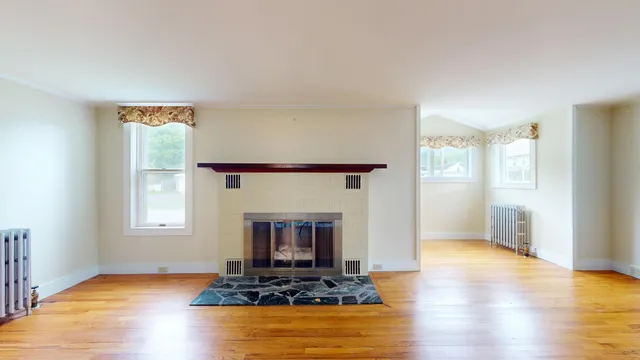 $469,000 | 427 East Main Street, Middlebury, VT 05753