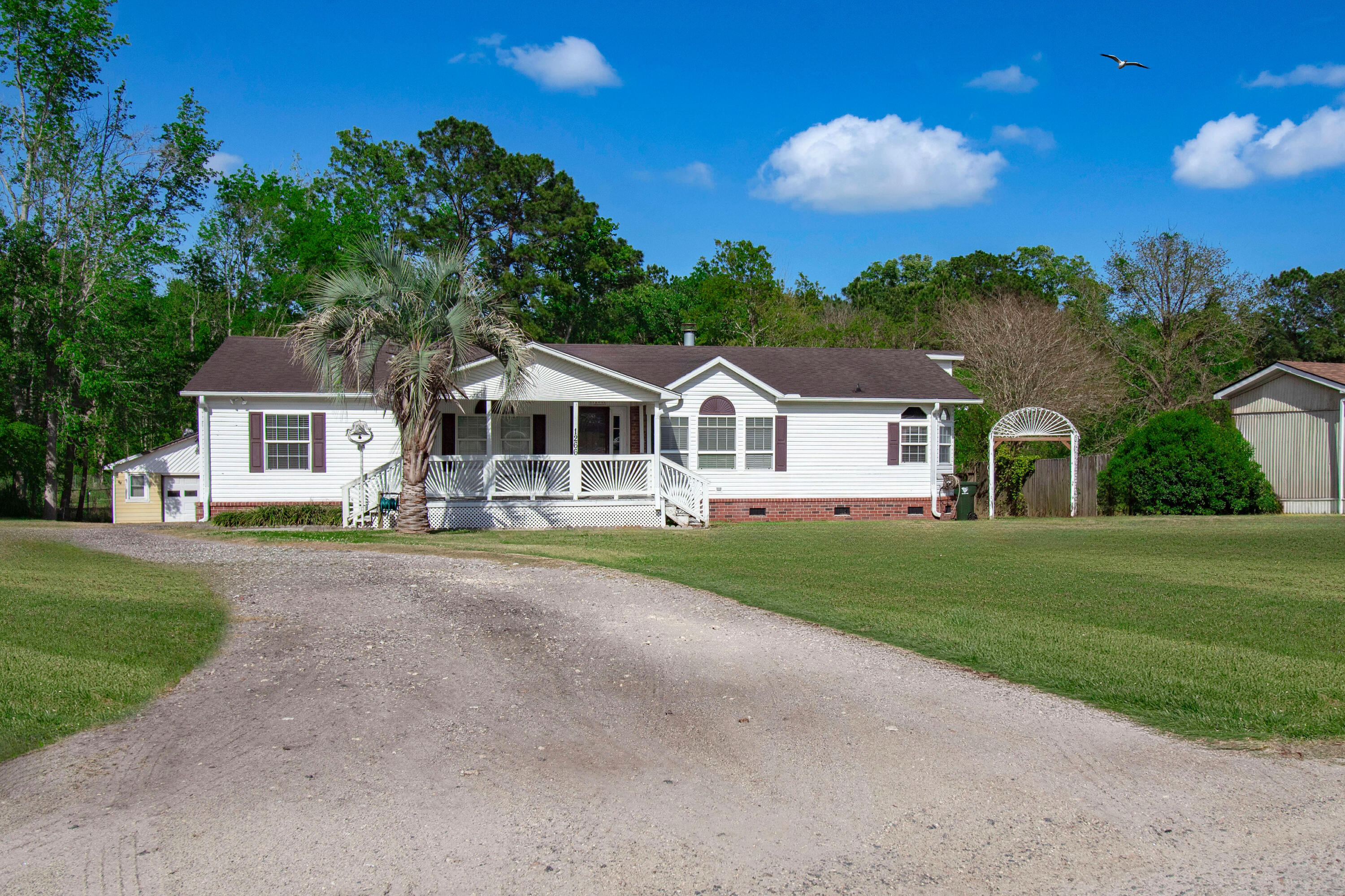 1266 Jerry Way Summerville, SC 29486 - Photo 1 of 35 IMG_6853copy
