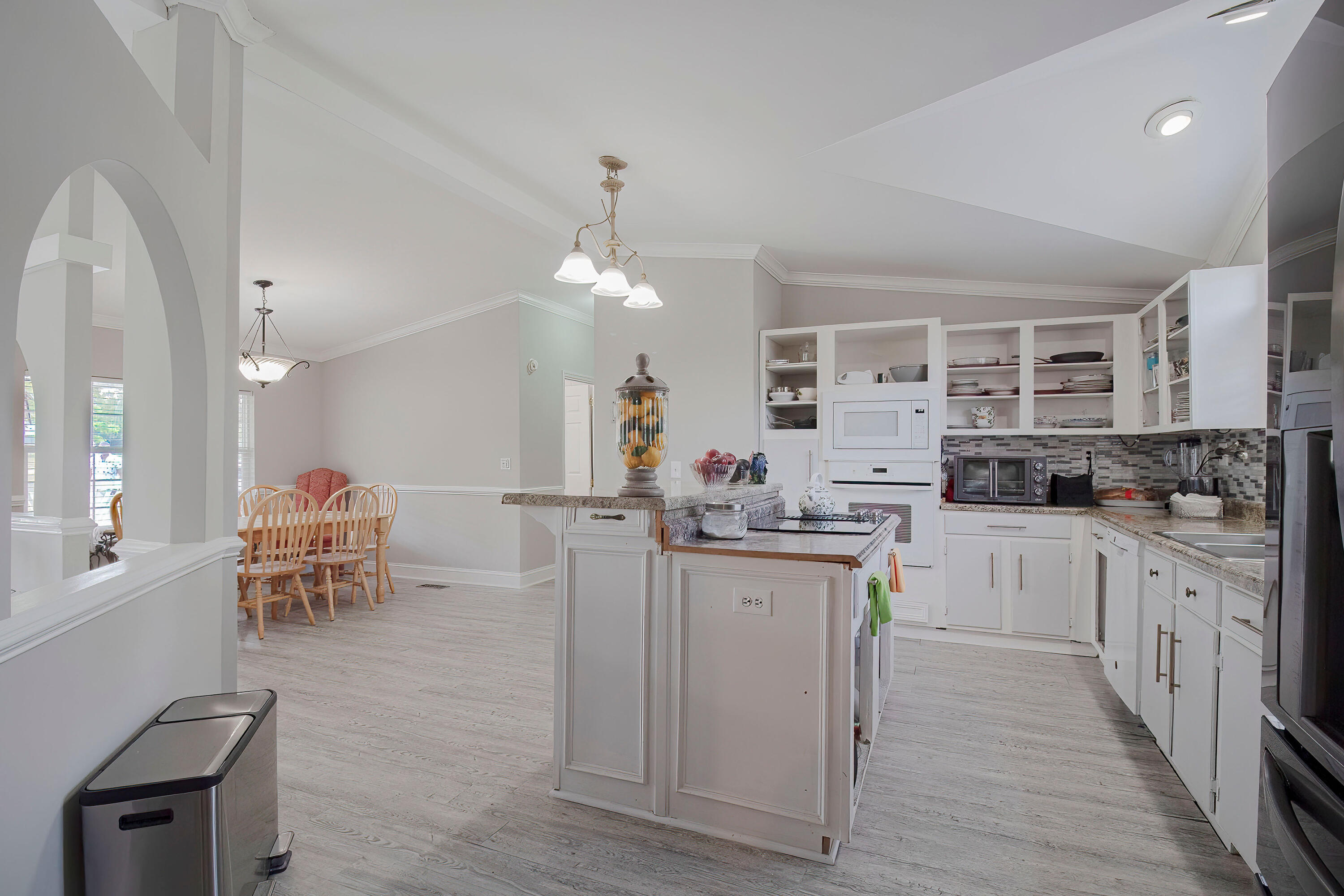 1266 Jerry Way Summerville, SC 29486 - Photo 12 of 35 IMG_6788