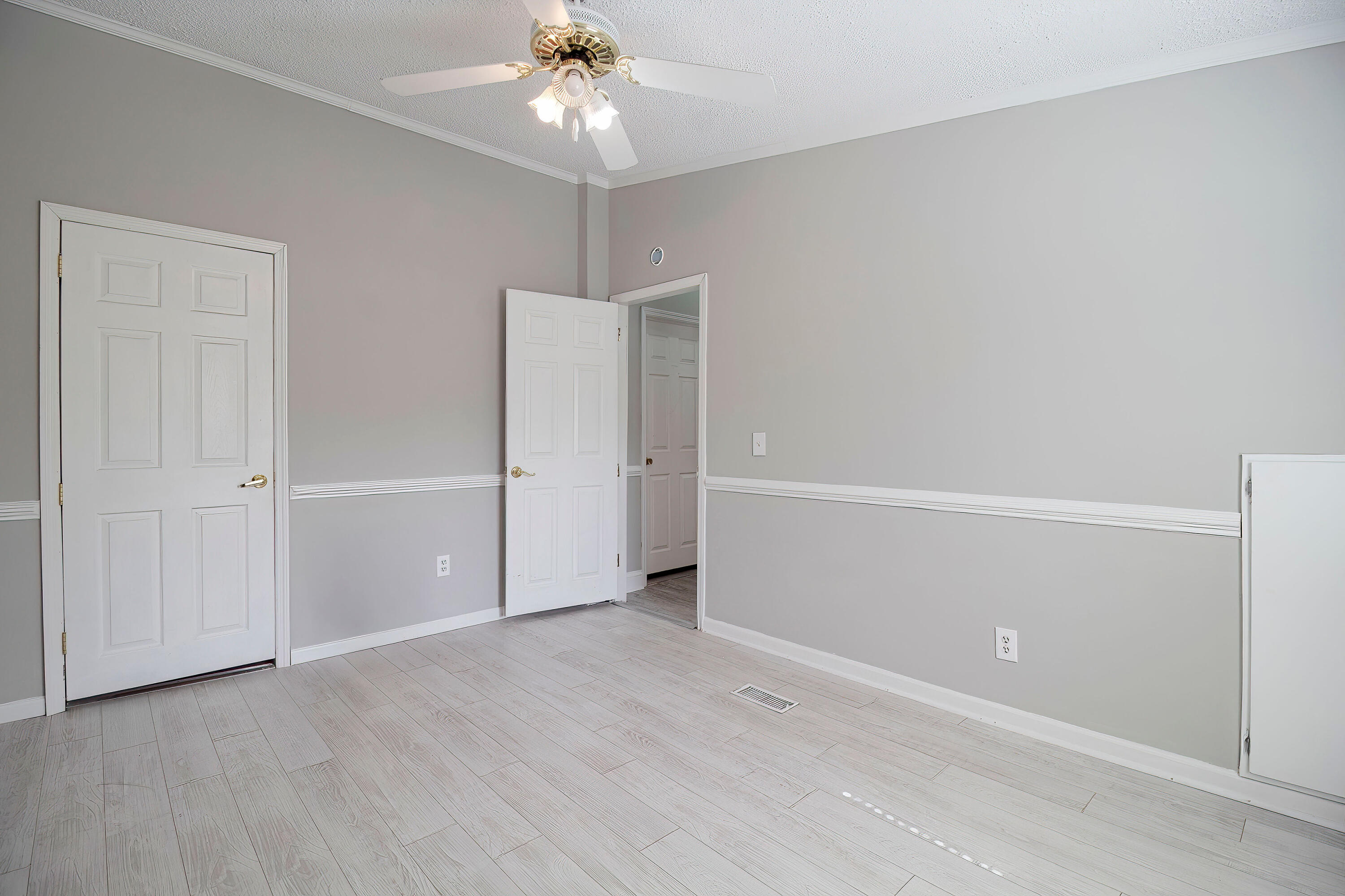 1266 Jerry Way Summerville, SC 29486 - Photo 24 of 35 IMG_6750