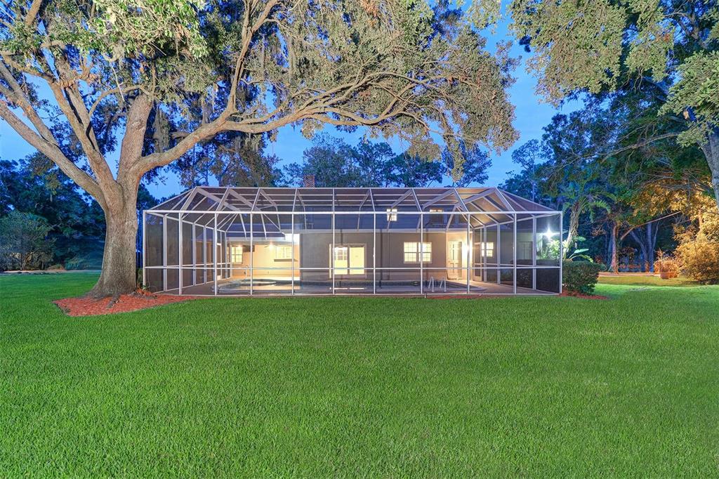 1670 Fox Road Clearwater, FL 33764 - Photo 2 of 55