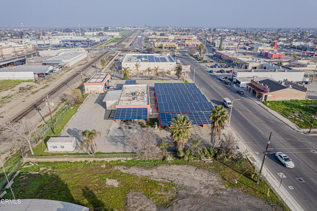 1407 High Street Delano, CA 93215 - Photo 28 of 30 Aerial_1407 High St_0917