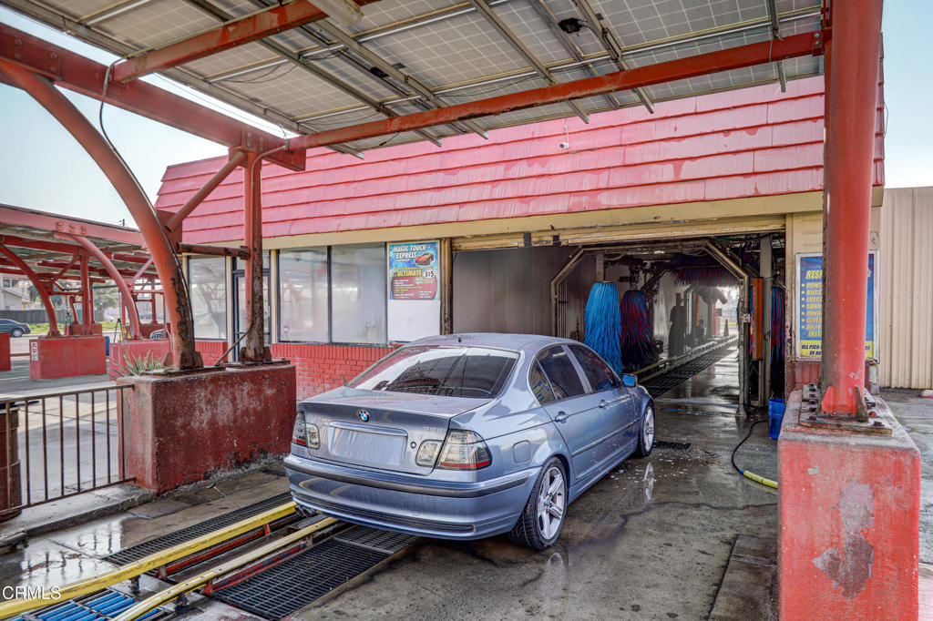 1407 High Street Delano, CA 93215 - Photo 6 of 30 1407 High St_1095_Edit