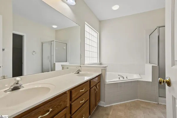 $450,000 | 513 South Orchard Farms Avenue, Simpsonville, SC 29681