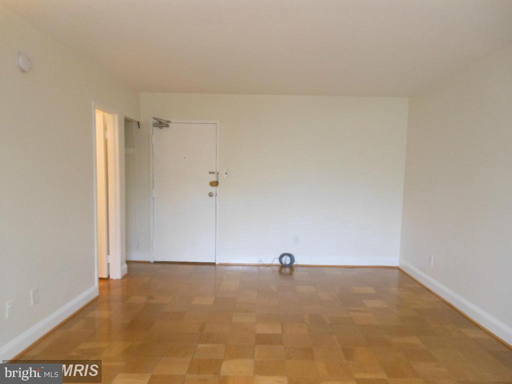 2710 Macomb Street Northwest, Unit 418 Washington, DC 20008 - Photo 6 of 21
