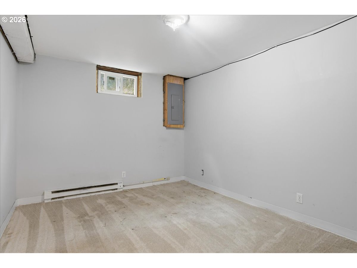 10834 Southeast Long Street Portland, OR 97266 - Photo 26 of 38