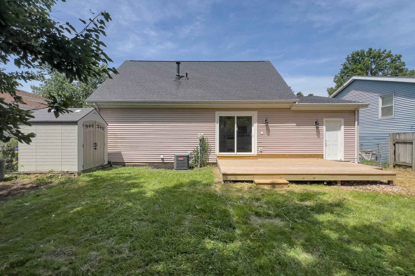 1407 Ridgeport Avenue Bloomington, IL 61704 - Photo 37 of 41