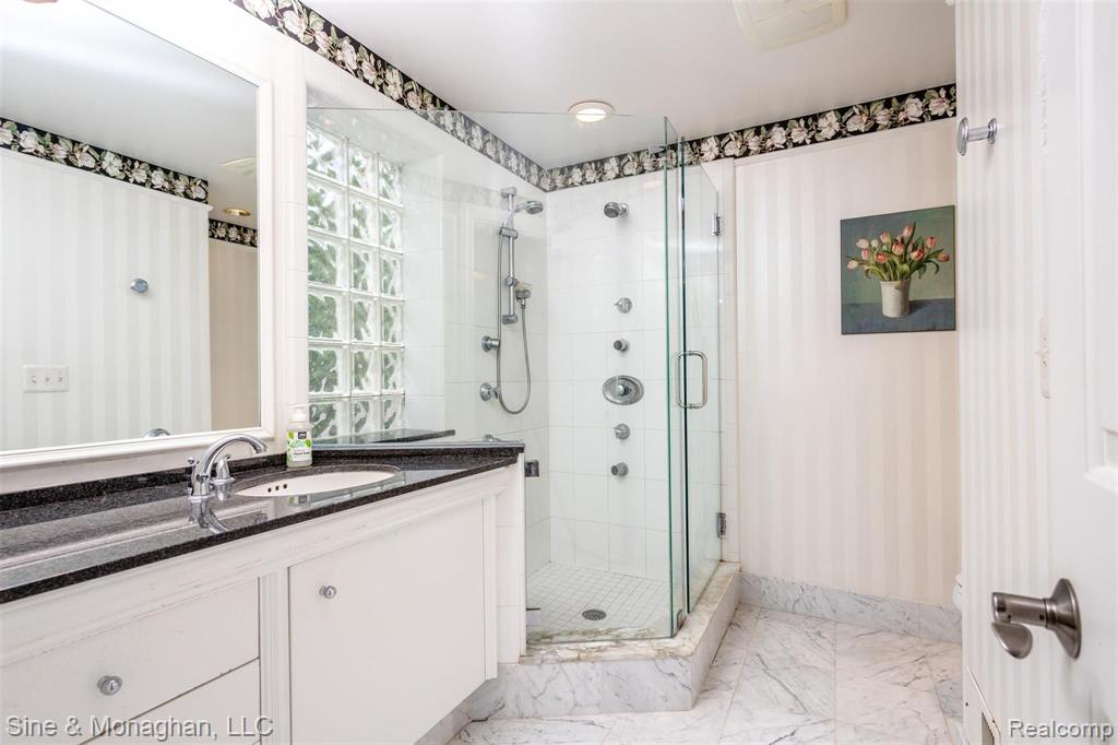 653 Middlesex Road Grosse Pointe Park, MI 48230 - Photo 31 of 54