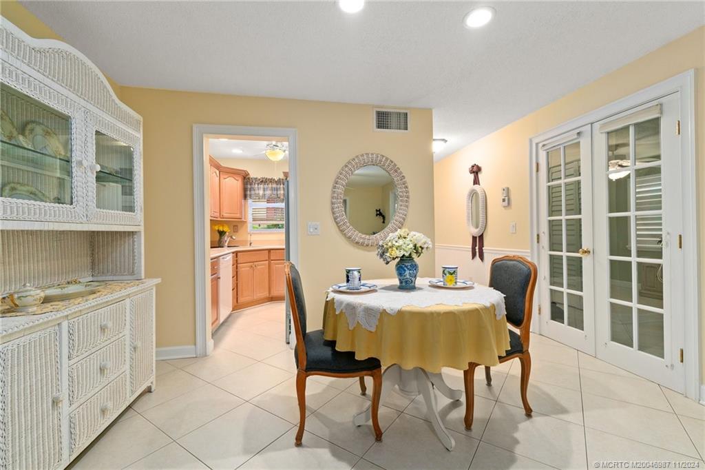 1979 Southwest Palm City Road, Unit A Stuart, FL 34994 - Photo 18 of 45 Gallery Image 18