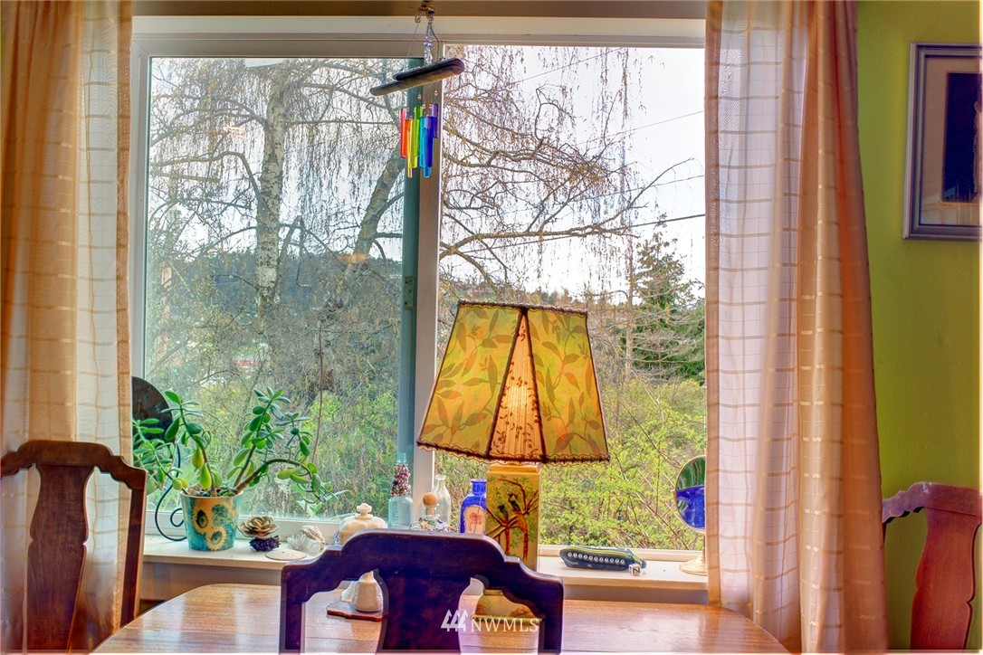 308 Discovery Road Port Townsend, WA 98368 - Photo 15 of 25 Gallery Image 15