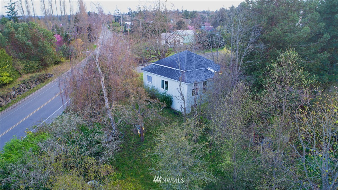 308 Discovery Road Port Townsend, WA 98368 - Photo 5 of 25 Gallery Image 5