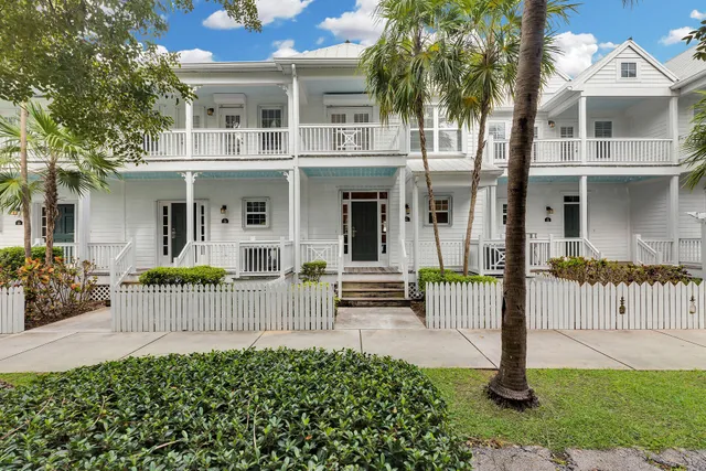 $925,000 | 2600 Overseas Highway, Unit 21, Marathon, FL 33050