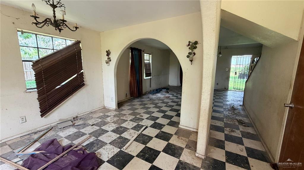1524 West Hi Line Road Pharr, TX 78577 - Photo 27 of 34 a view of a entryway door with a rug