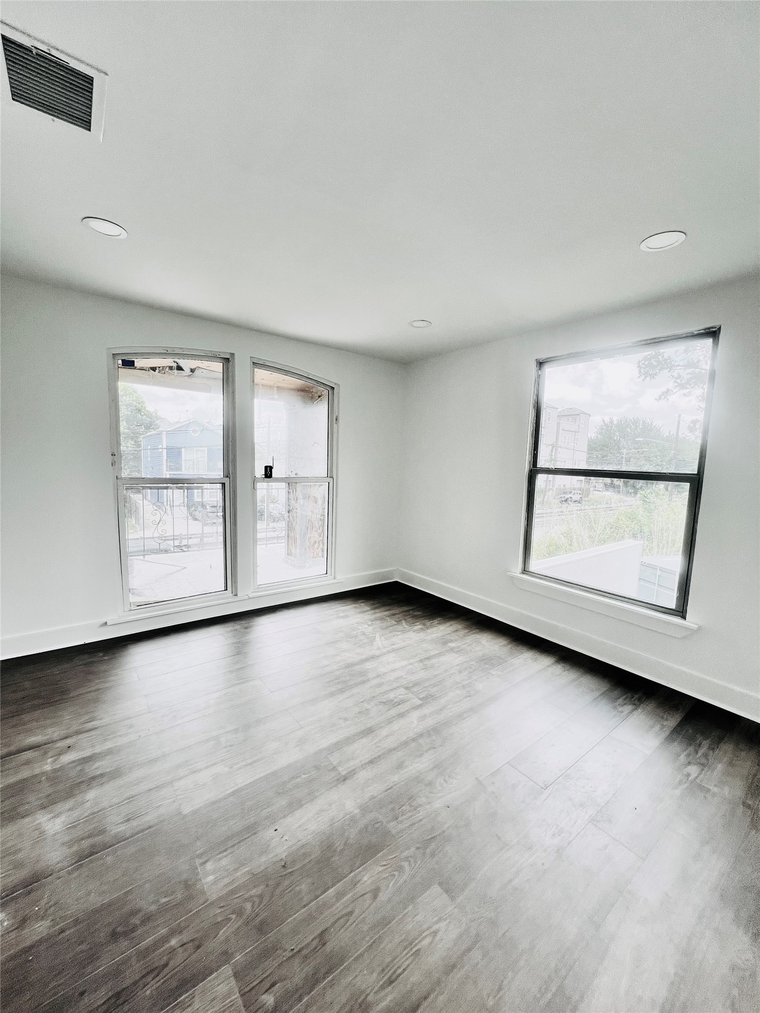 1713 Winter Street Houston, TX 77007 - Photo 9 of 12