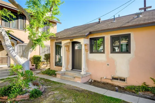 $2,250 | 417 Riverdale Drive, Unit 415C, Glendale, CA 91204