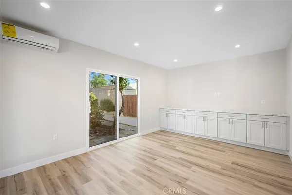 $2,250 | 417 Riverdale Drive, Unit 415C, Glendale, CA 91204