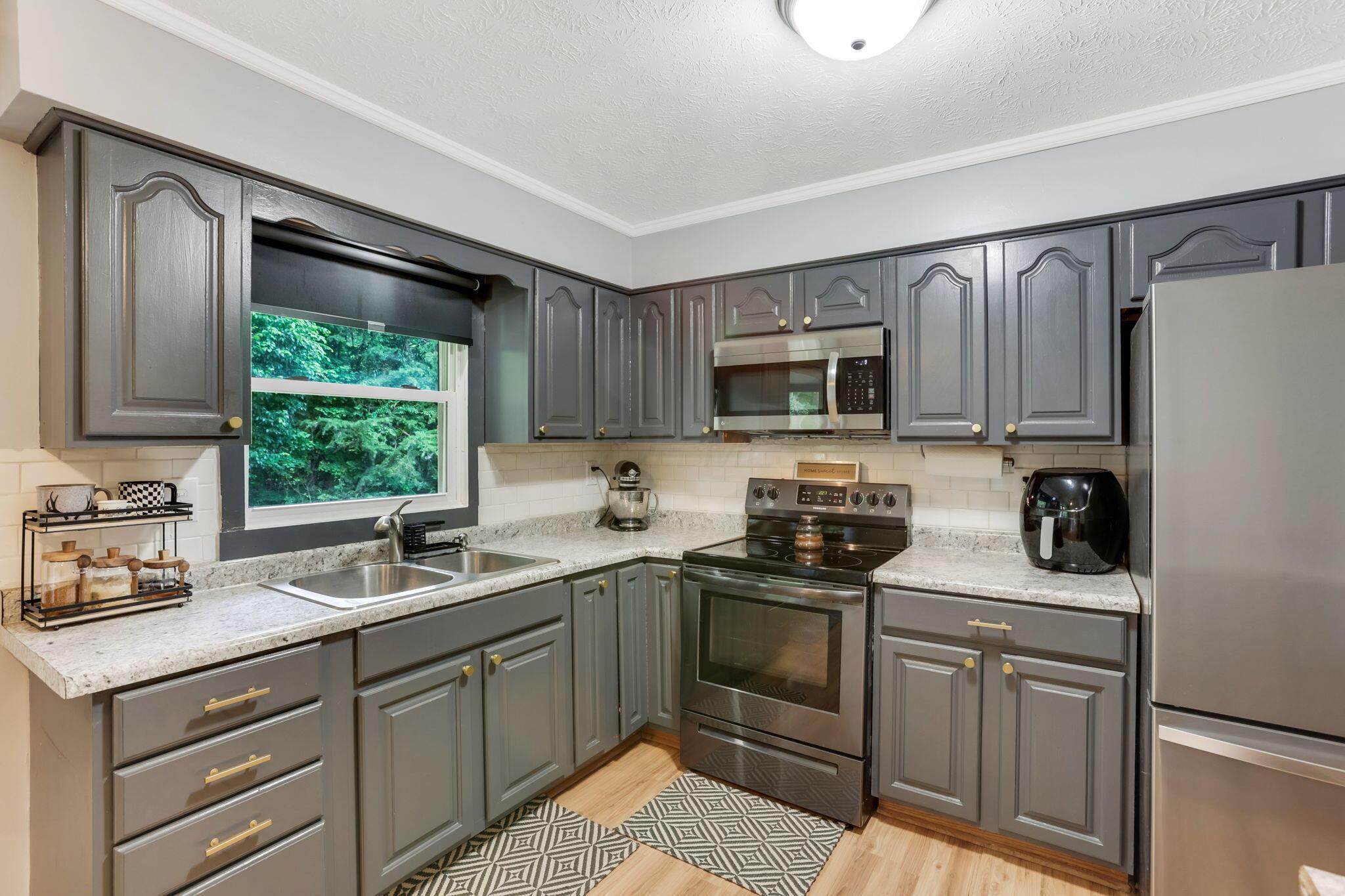 27188 Stuart Road Rockbridge, OH 43149 - Photo 20 of 48 20-web-or-mls-LO5A5207