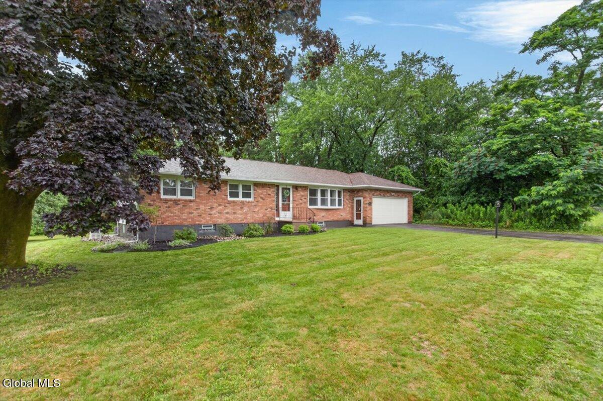 3966 Consaul Road Niskayuna, NY 12304 - Photo 3 of 56 03-003_IMG_4559