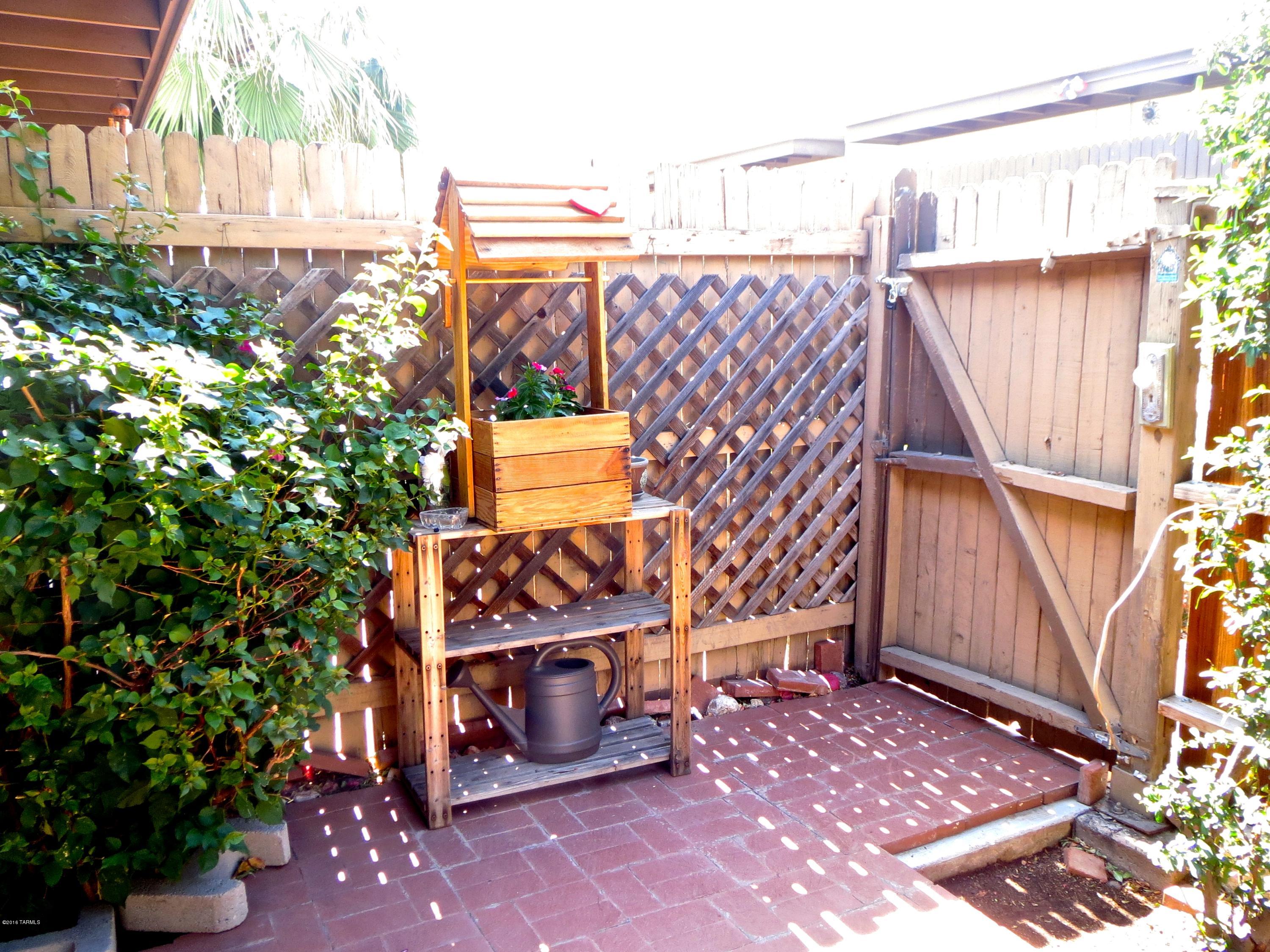 2525 East Prince Road, Unit 82 Tucson, AZ 85716 - Photo 16 of 27 Gallery Image 16