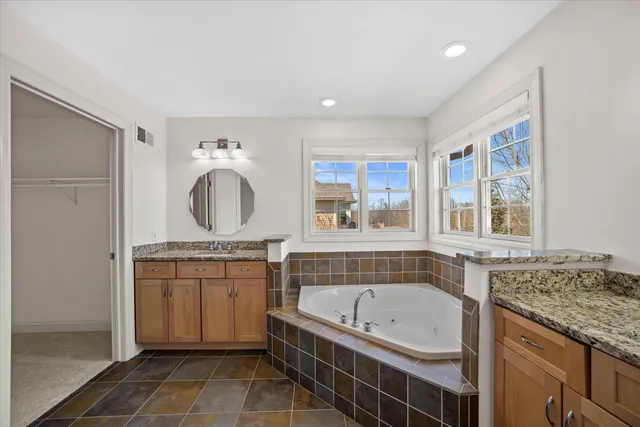 $1,099,900 | N37W22910 Wyndemere Drive, Pewaukee, WI 53072