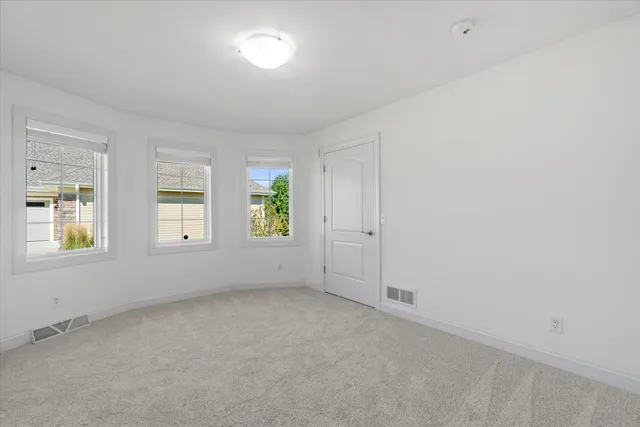 $1,099,900 | N37W22910 Wyndemere Drive, Pewaukee, WI 53072