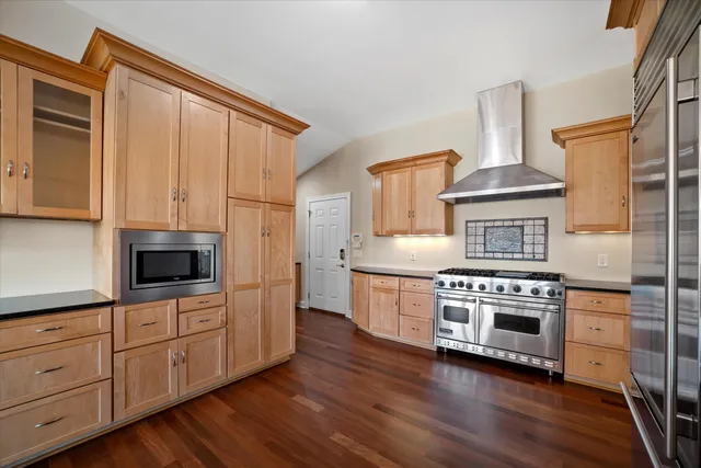 $1,099,900 | N37W22910 Wyndemere Drive, Pewaukee, WI 53072