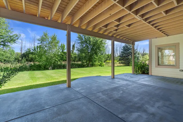 $1,099,900 | N37W22910 Wyndemere Drive, Pewaukee, WI 53072