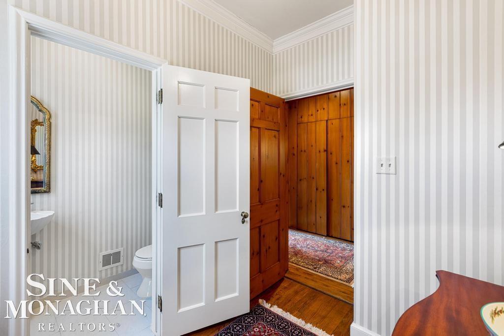 77 Renaud Road Grosse Pointe Shores, MI 48236 - Photo 22 of 80