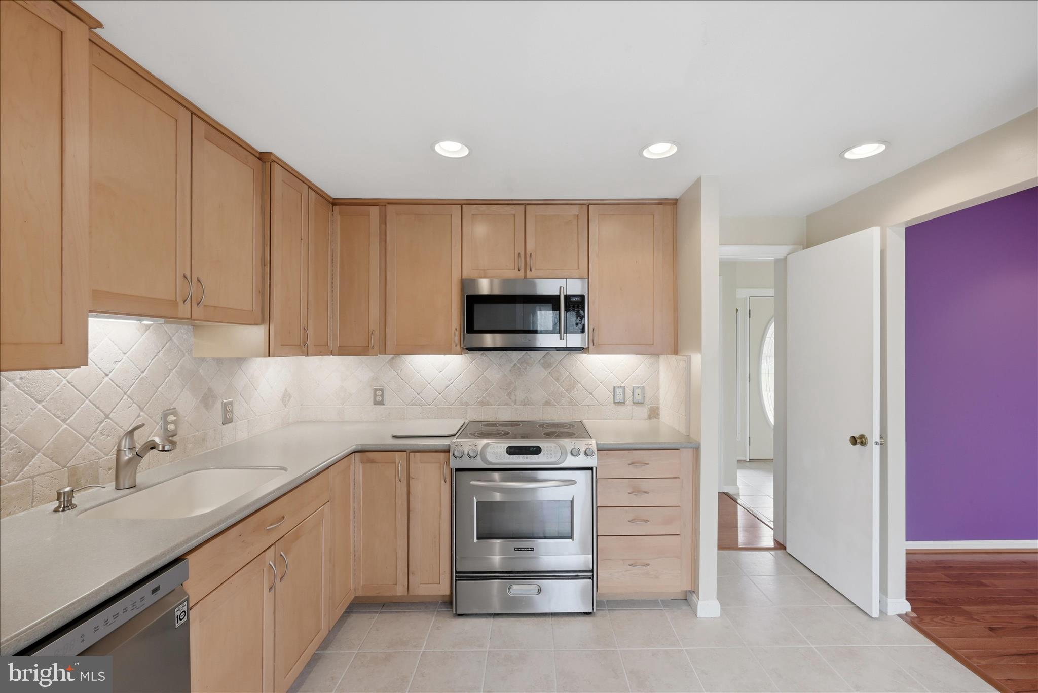 2199 Logmill Road Haymarket, VA 20169 - Photo 17 of 80 Kitchen