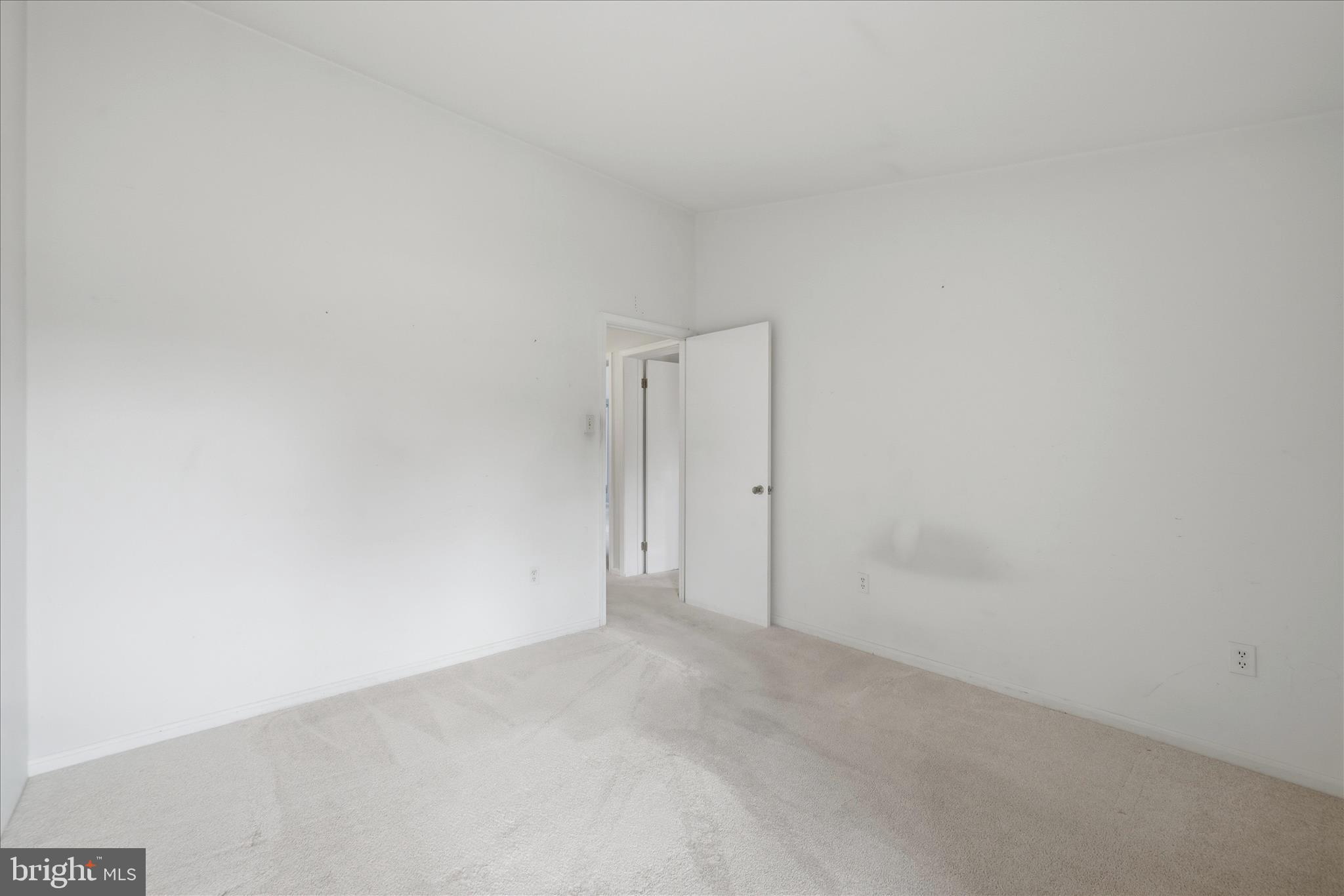 2199 Logmill Road Haymarket, VA 20169 - Photo 30 of 80 Bedroom