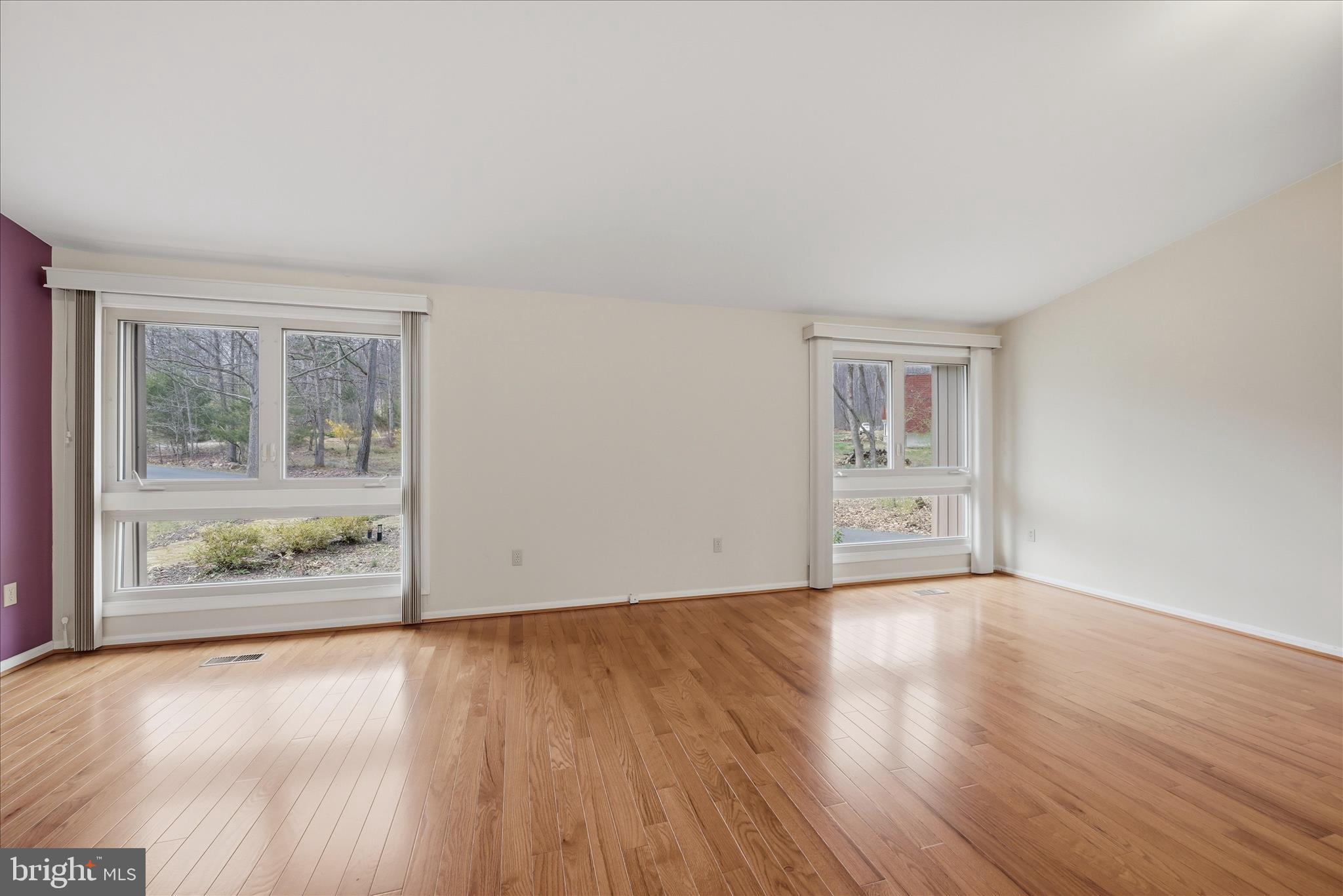 2199 Logmill Road Haymarket, VA 20169 - Photo 10 of 80 Living Room