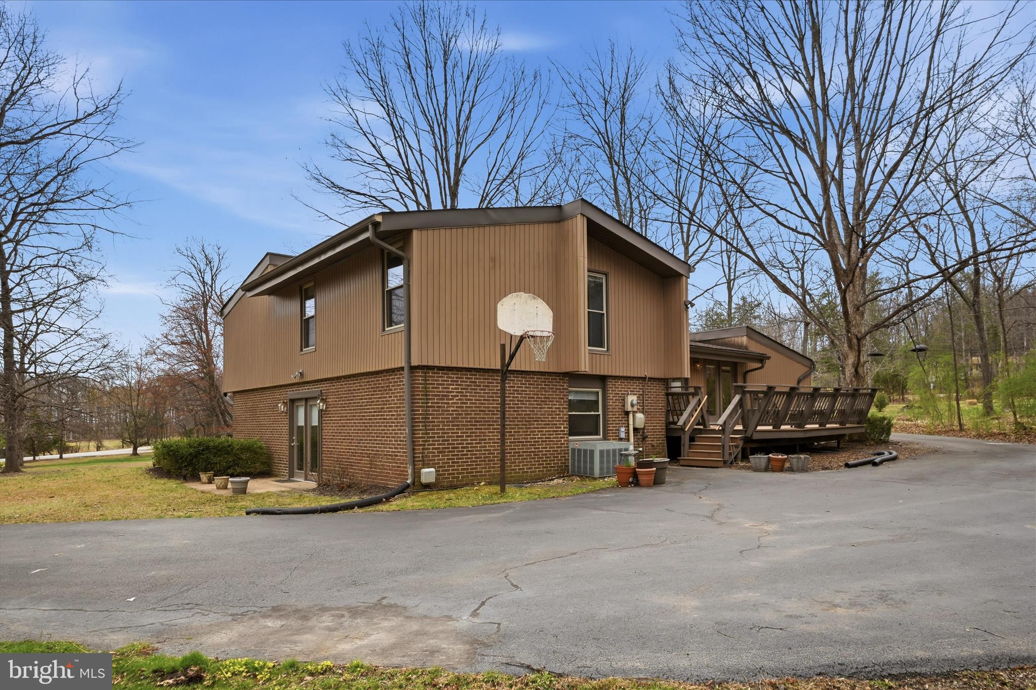 2199 Logmill Road Haymarket, VA 20169 - Photo 10 of 16 Back Exterior