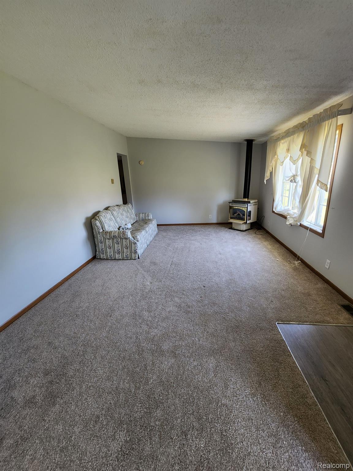 9205 Exeter Road Carleton, MI 48117 - Photo 18 of 27 Gallery Image 18