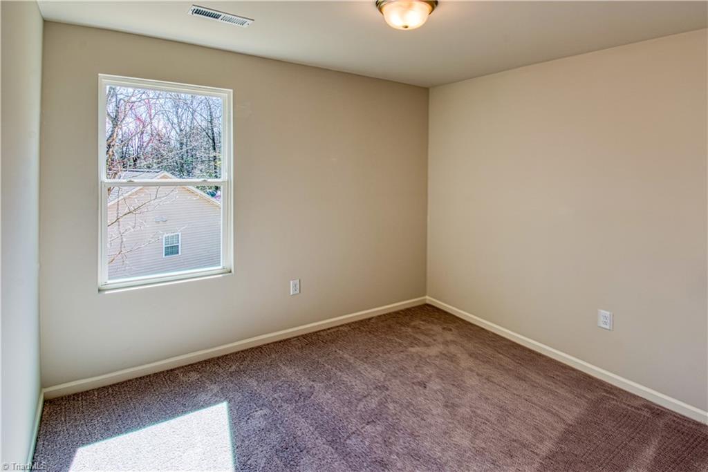 4655 Fieldspring Road Clemmons, NC 27012 - Photo 8 of 13 Gallery Image 8